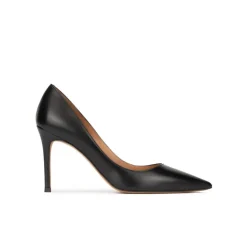Aqua Zapatos negros de piel con tacón alto y punta fina