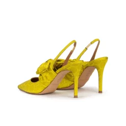 Jaqueline Zapatos altos de punta fina en verde pistacho con lazada
