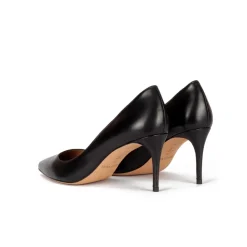 Oana Zapatos negros de piel con tacón medio y punta fina