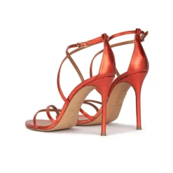 Oria Sandalias de tacón en piel metalizada rosa coral