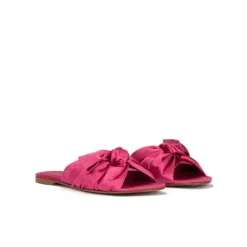 Quetty Sandalias planas de raso en color fucsia con detalle de lazo