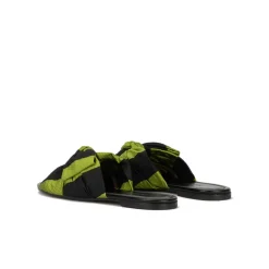 Quetty Sandalias planas con lazo en tejido verde y negro