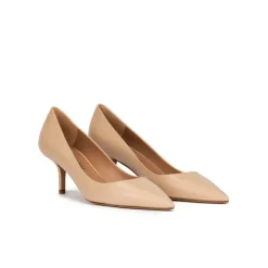 Raquel Zapatos de salón con tacón medio en piel beige